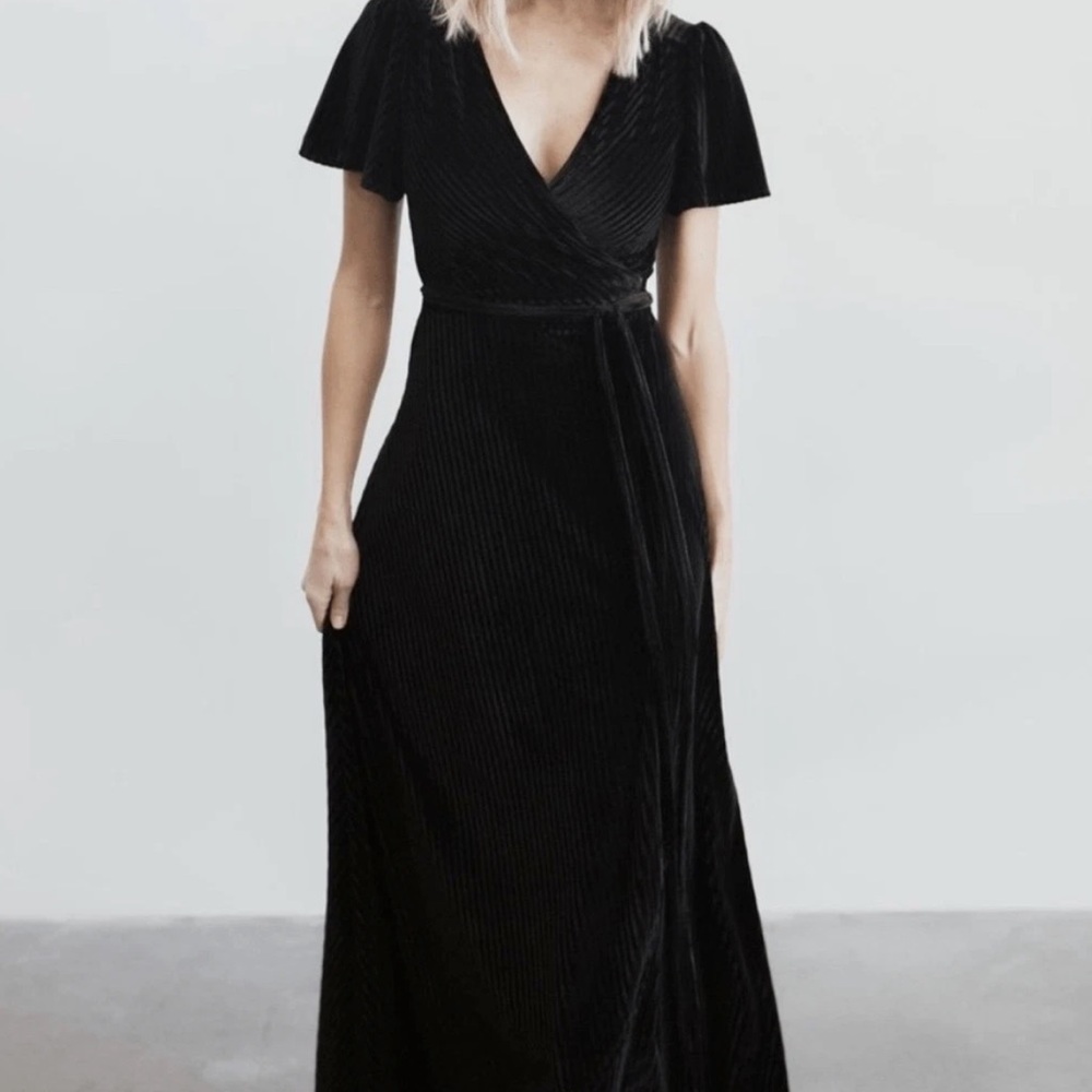 Baltic Born Black Velvet Andi Ribbed Wrap Dress Size Small Formal Bridesmaid